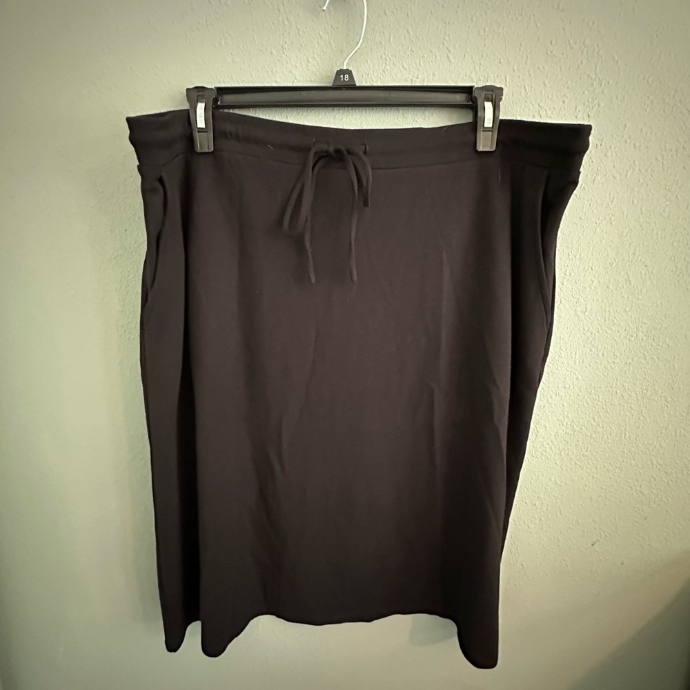 LOFT Plus Black Drawstring Midi Skirt